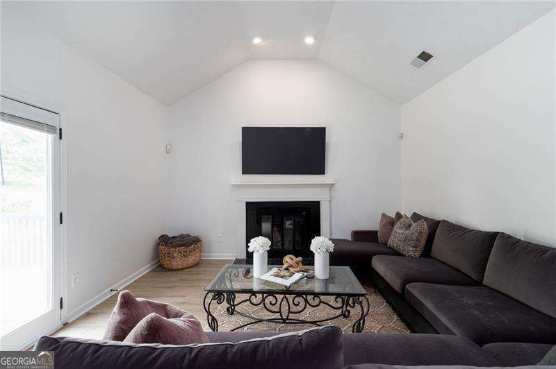 Eagle Point - Residential