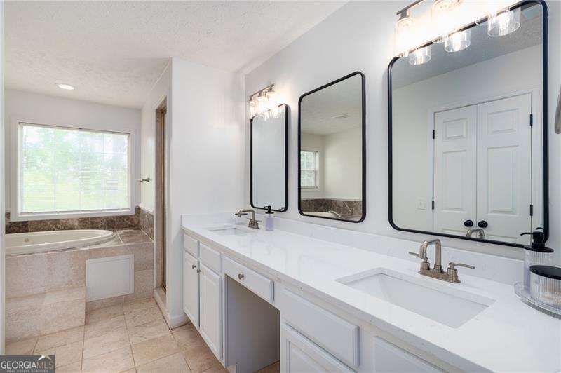 Eagle Point - Residential