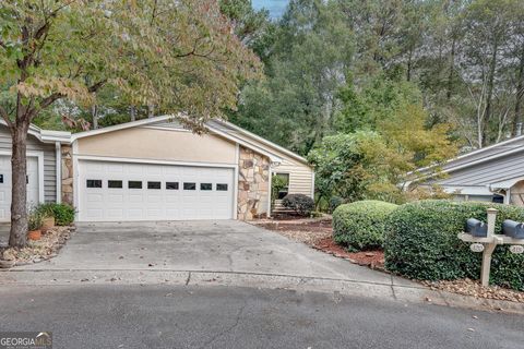 Photo of 420 Sandwedge Lane, Alpharetta, GA 30022 (MLS # 10622746)