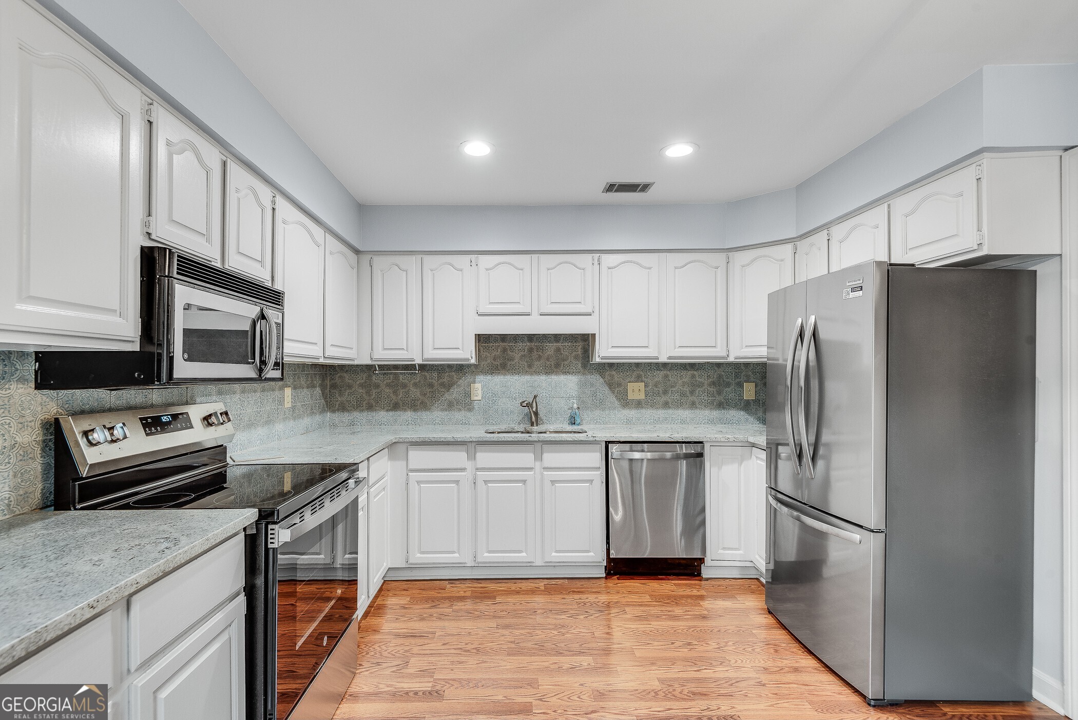 Rivermont - Residential