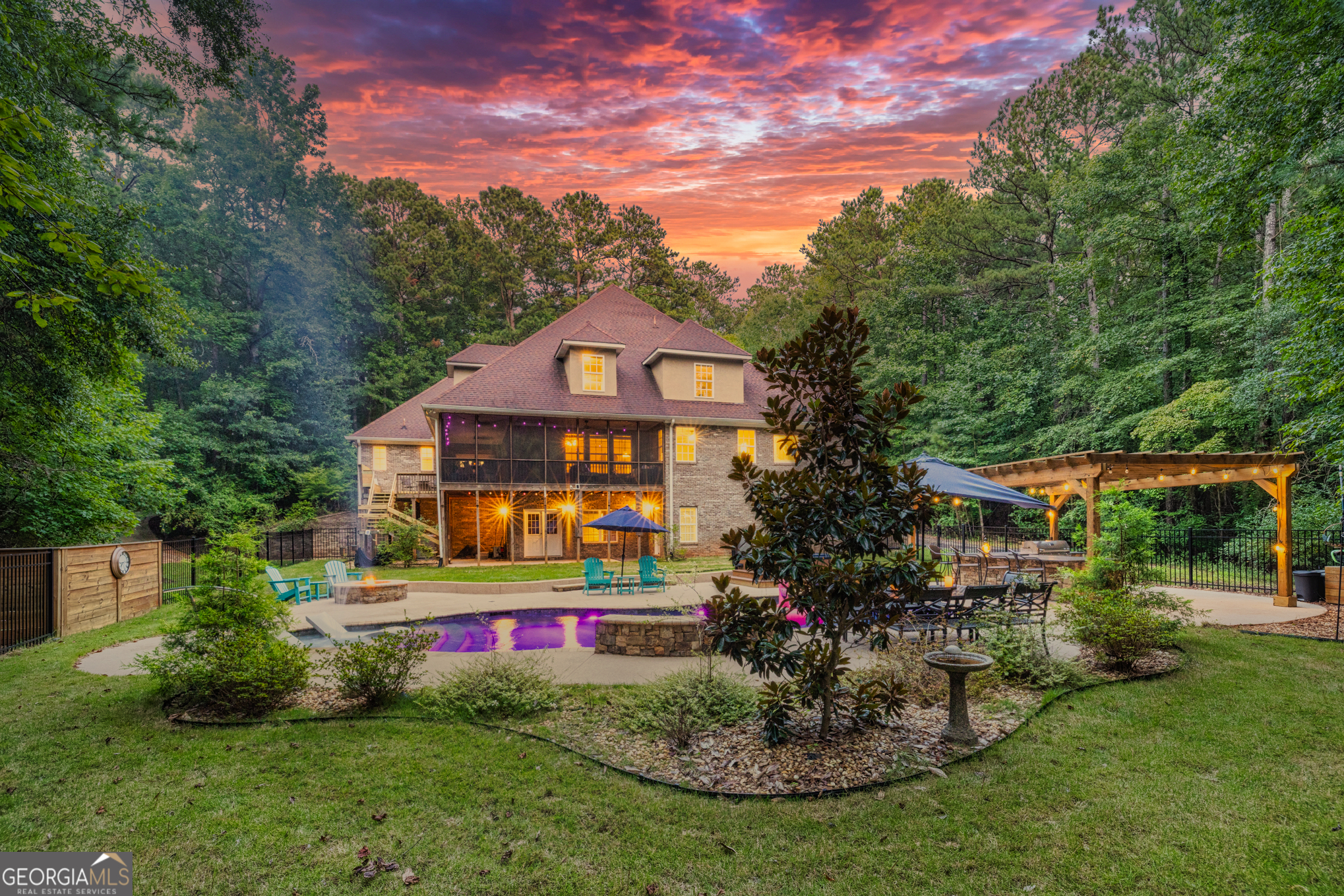 394 S Alexander Creek RD