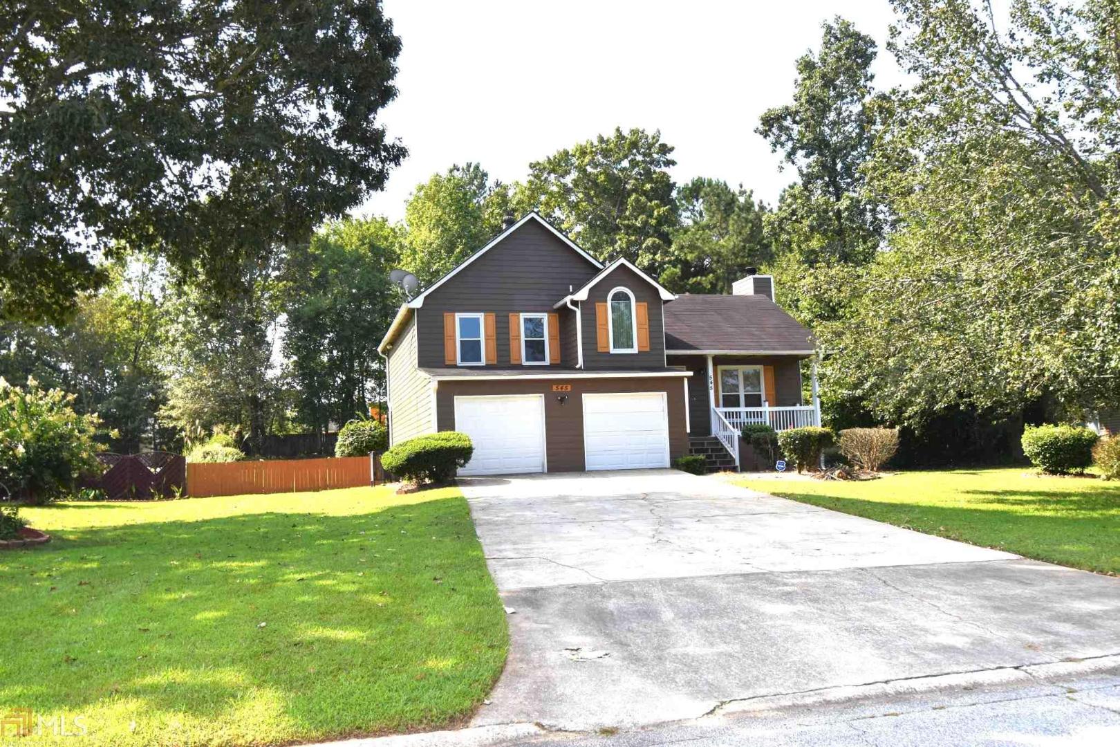 Photo 1 of 22 — 545 Fieldgreen Dr, Jonesboro, GA 30238