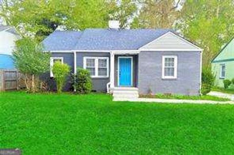 Photo of 1802 S Gordon Street SW, Atlanta, GA 30310 (MLS # 10650676)