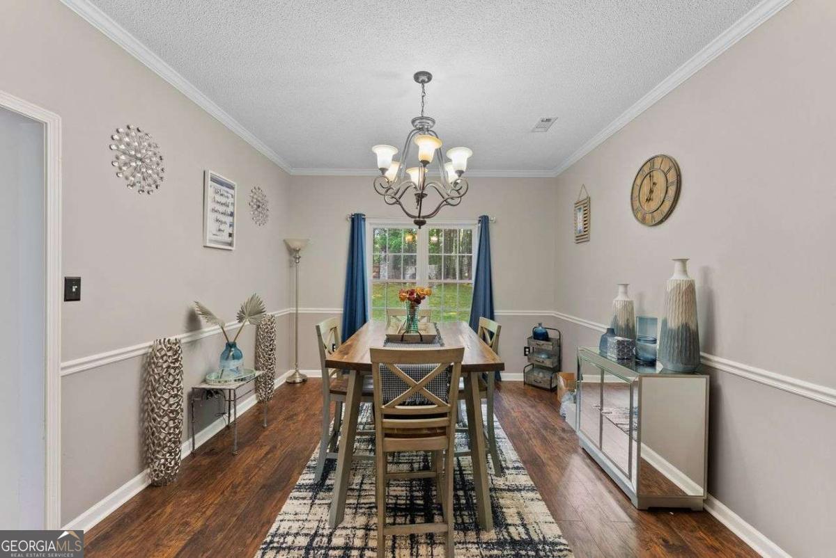76 BARRINGTON FARMS PKWY