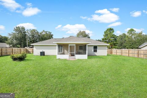 A home in Folkston