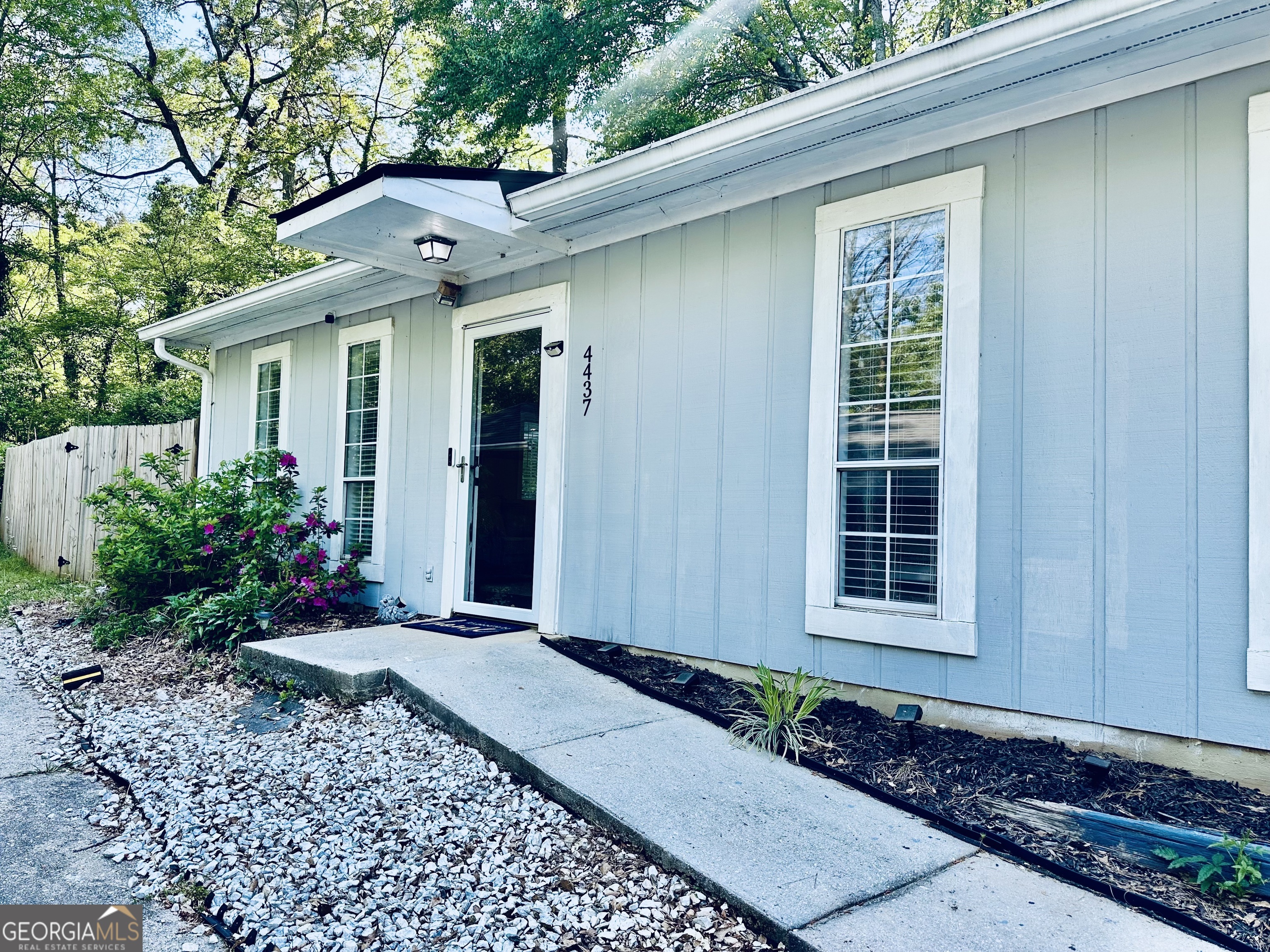 4437 Janice DR