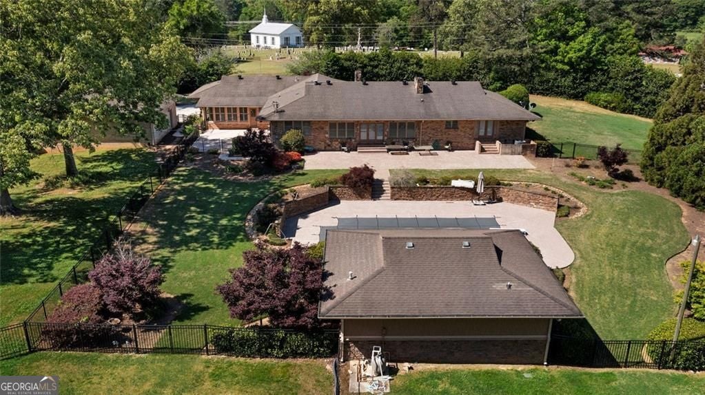 1132 Euharlee RD