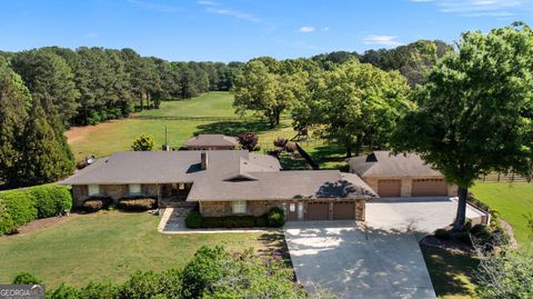 Photo of 1132 Euharlee Road, Kingston, GA 30145 (MLS # 10740336)