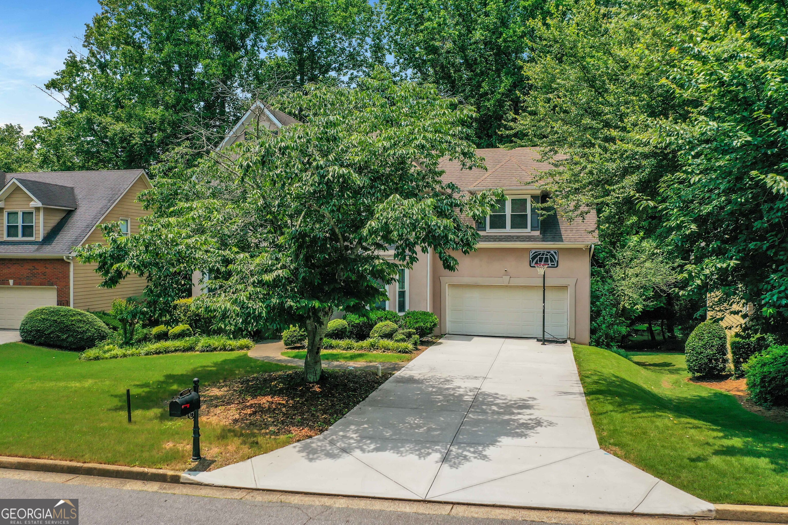 Brookhollow - Residential