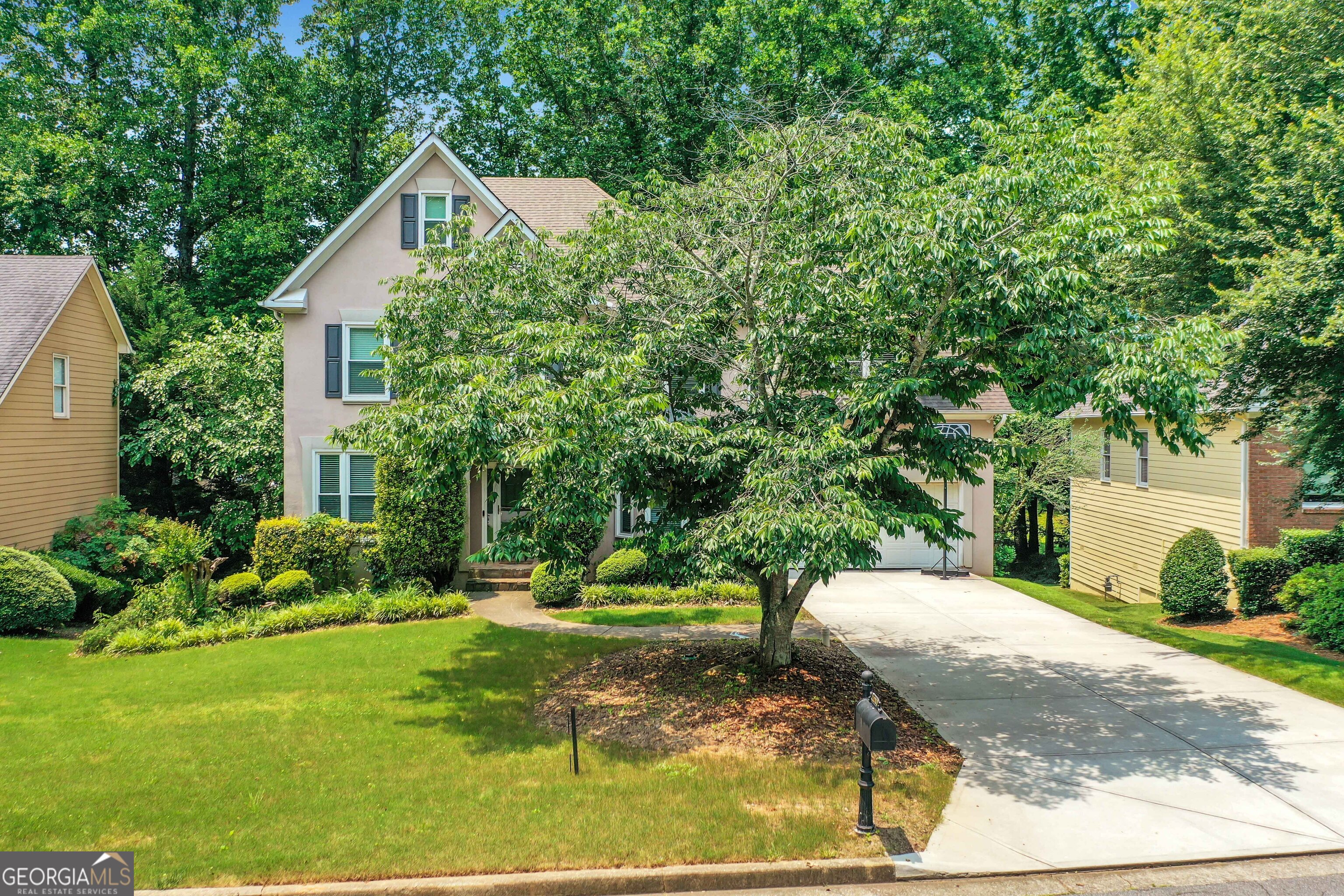 Brookhollow - Residential