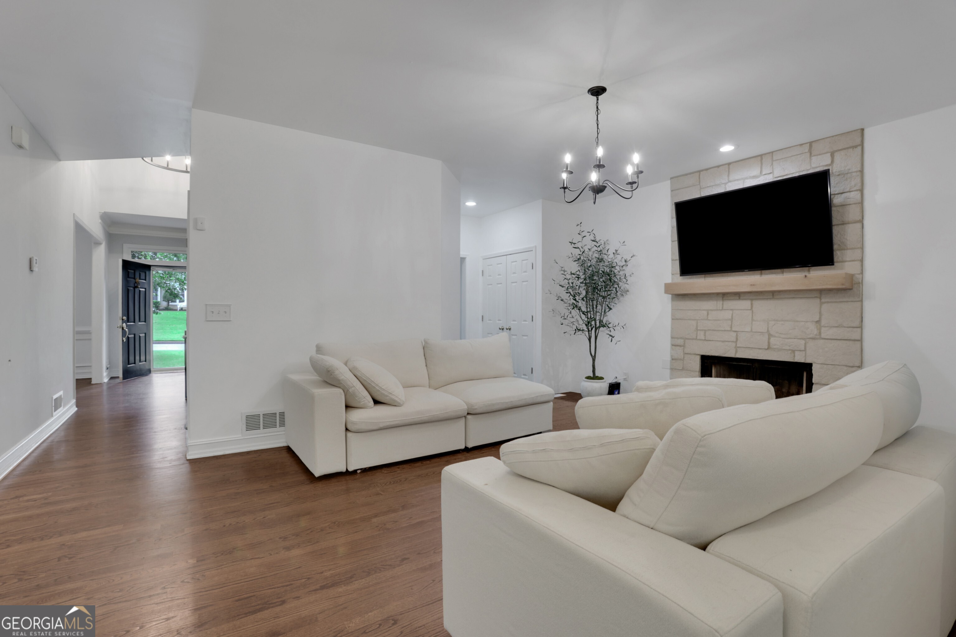 Brookhollow - Residential