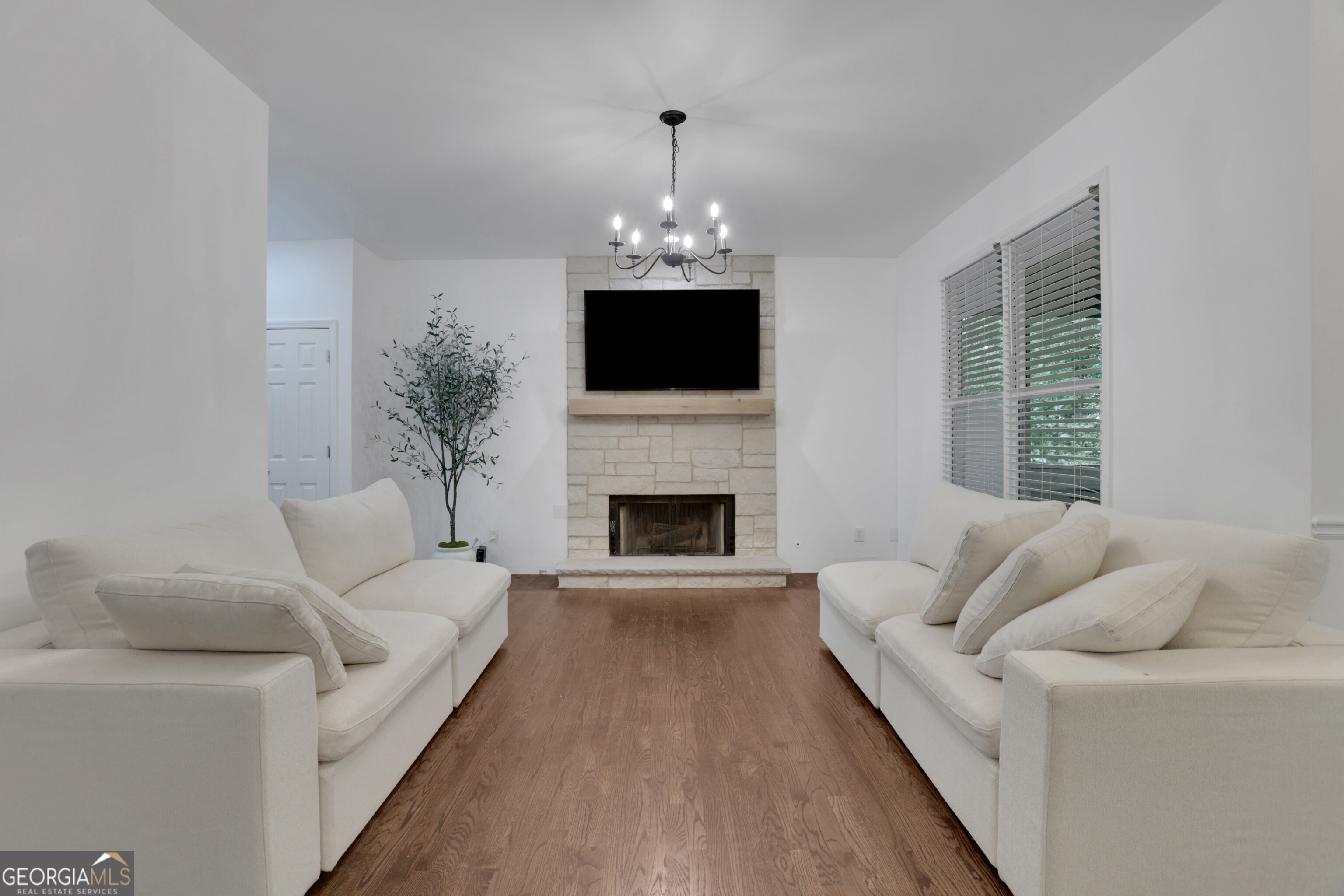 Brookhollow - Residential