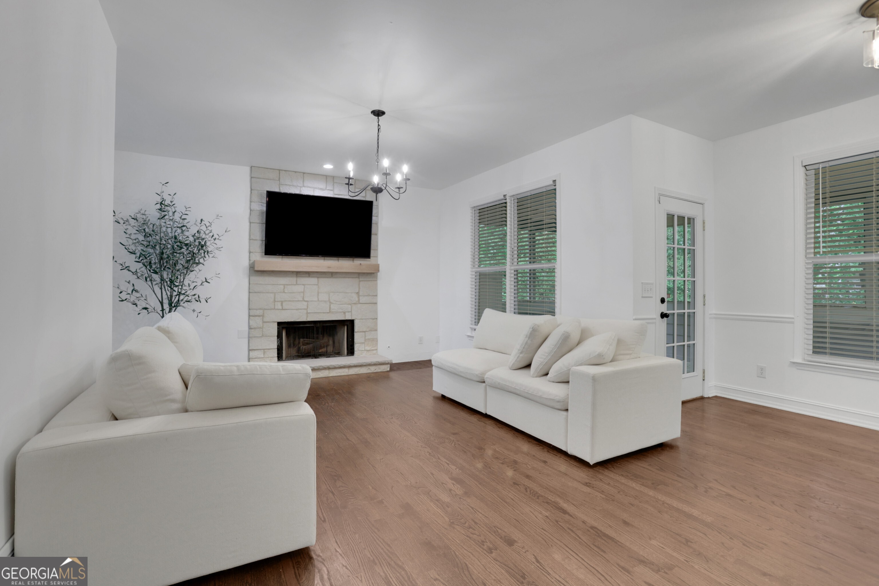 Brookhollow - Residential