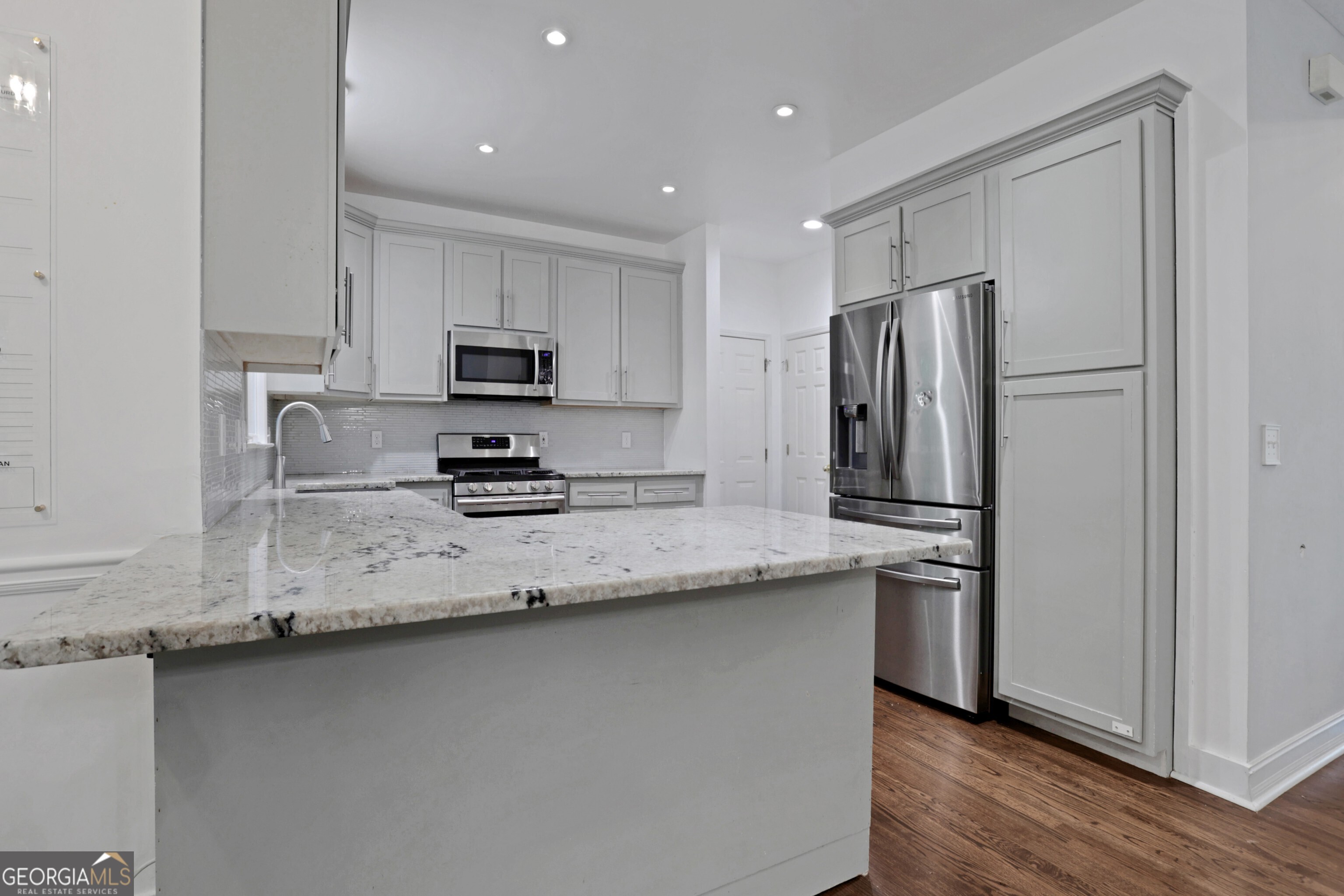 Brookhollow - Residential