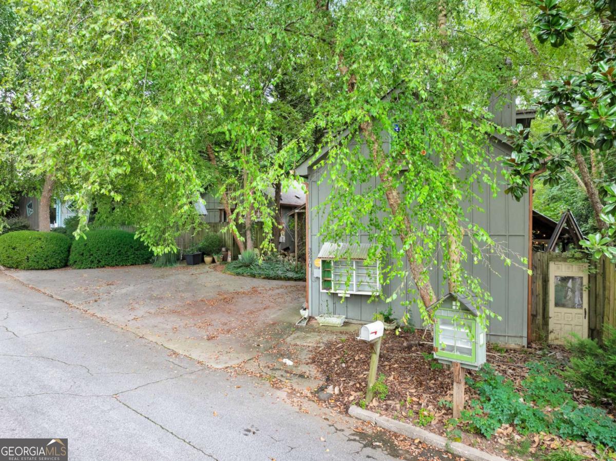 3270 Connally ST
