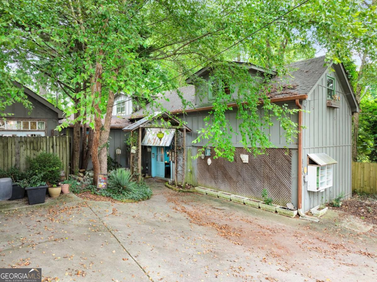 3270 Connally ST