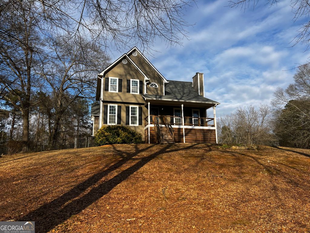 Photo of 40 Stratford Drive, Douglasville, GA 30134 (MLS # 10682379)