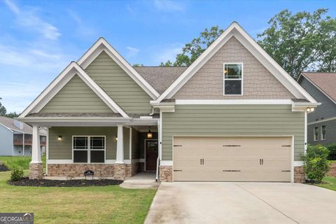 Photo of 208 Talga Glen, Waleska, GA 30183 (MLS # 10648097)