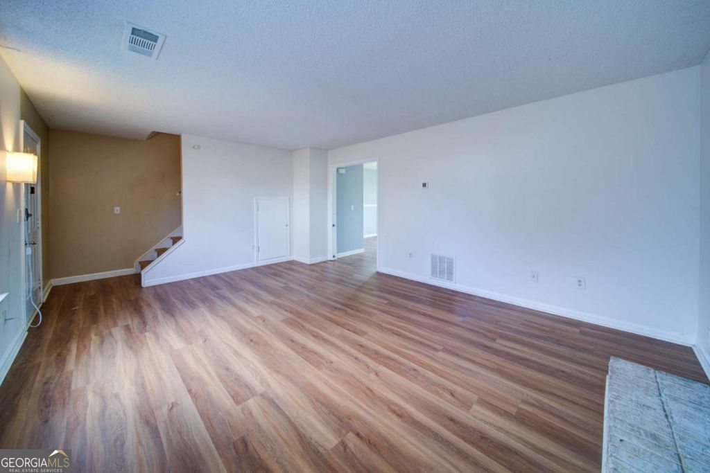 Photo of 1657 Cedar Bluff Way, Marietta, GA 30062 (MLS # 10703509)