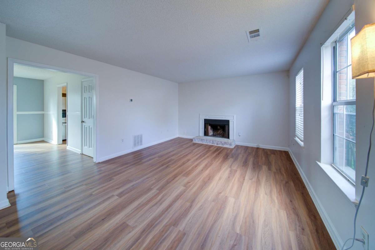 1657 Cedar Bluff WAY