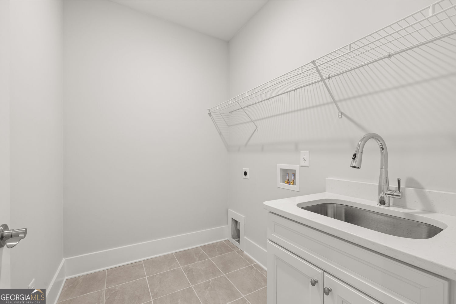 Snellville, Georgia 30078, United States, 2 Bedrooms Bedrooms, ,2 BathroomsBathrooms,Residential,Active,151413