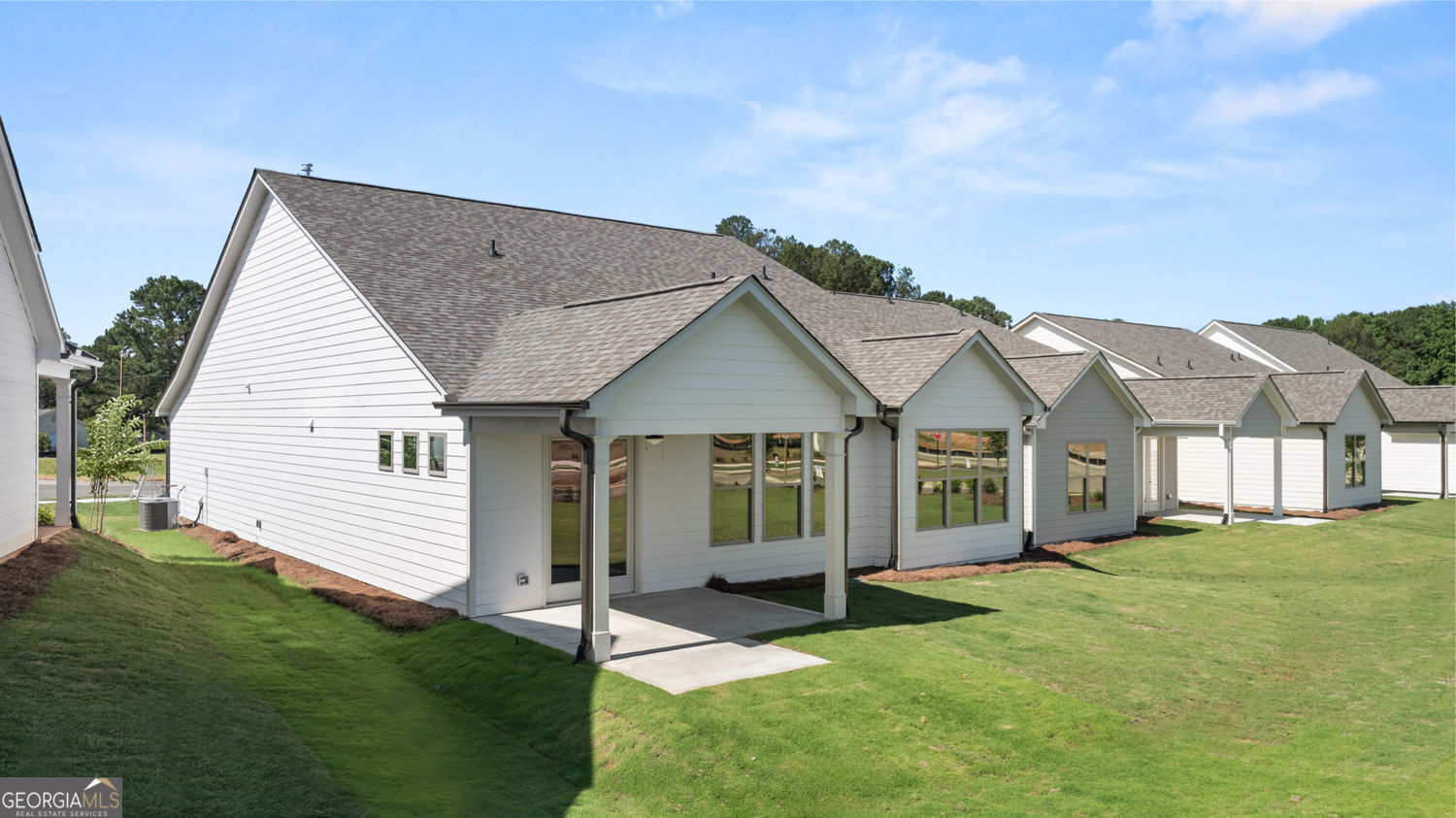 Snellville, Georgia 30078, United States, 2 Bedrooms Bedrooms, ,2 BathroomsBathrooms,Residential,Active,151413