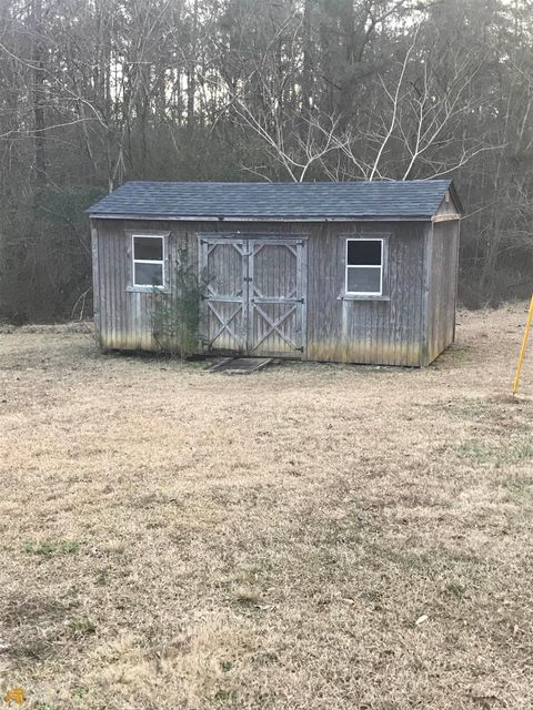 A home in Newnan