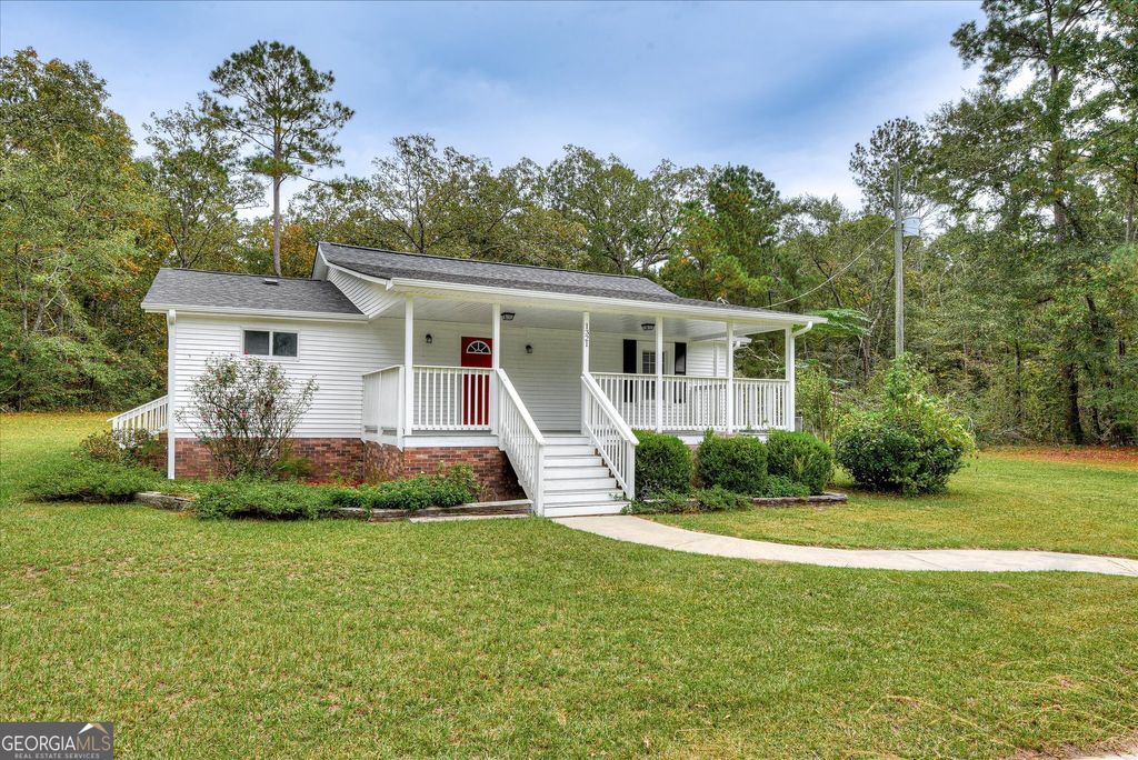 Photo of 1321 Brett Road, Wadley, GA 30477 (MLS # 10625090)