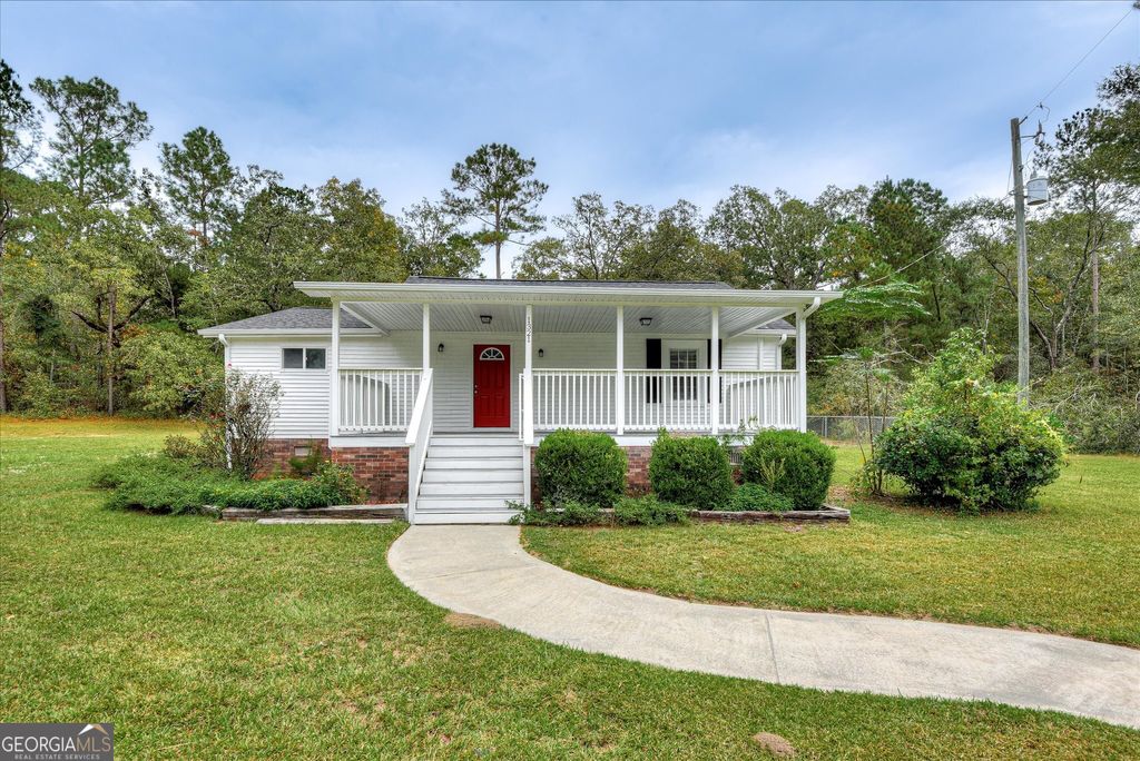 Photo of 1321 Brett Road, Wadley, GA 30477 (MLS # 10625090)