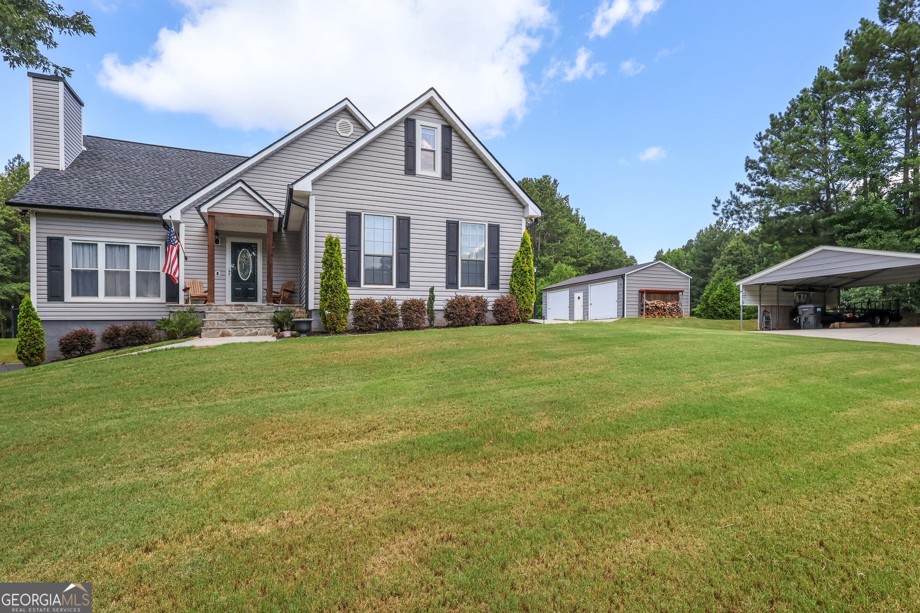 120 Fox Run CT