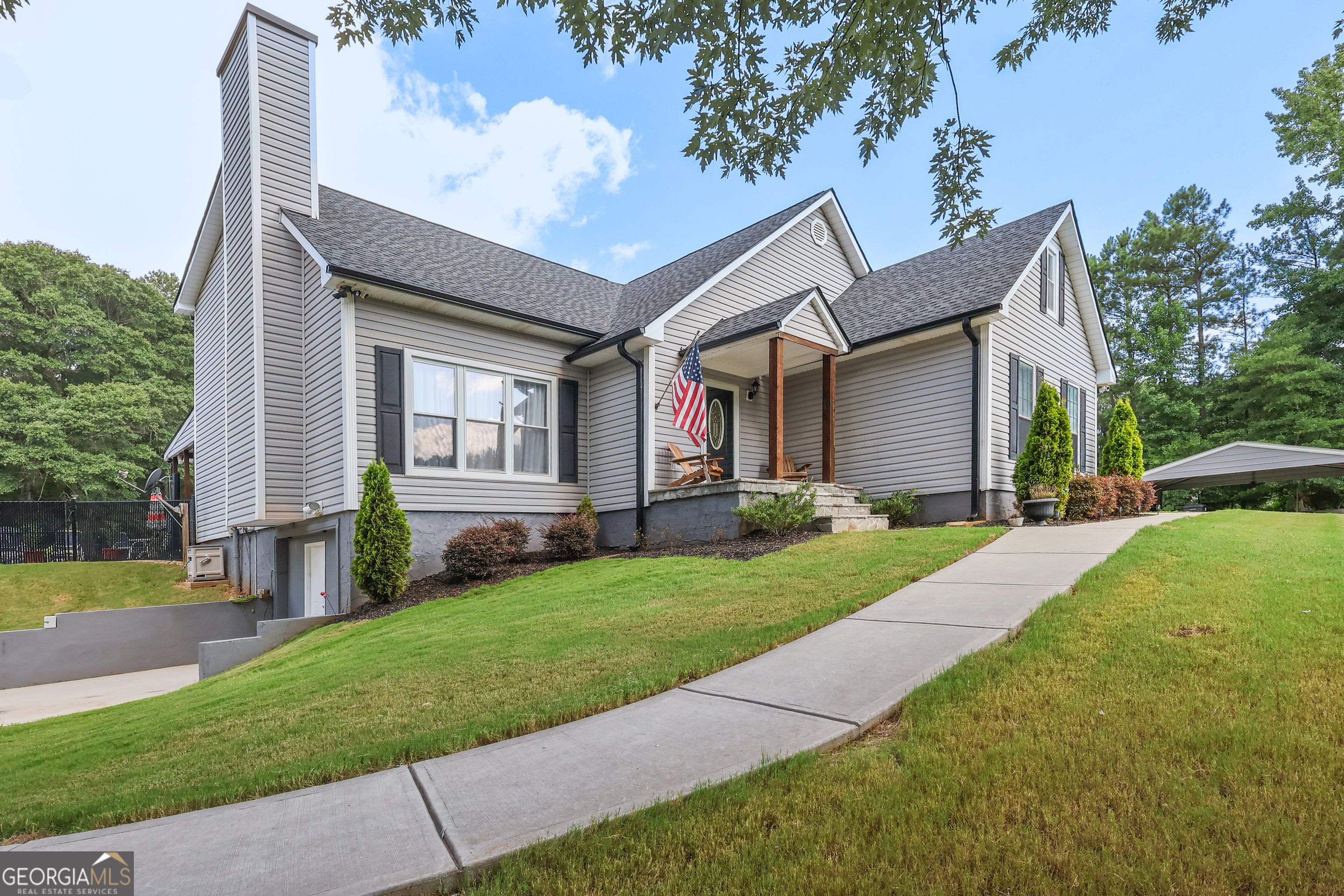 120 Fox Run CT