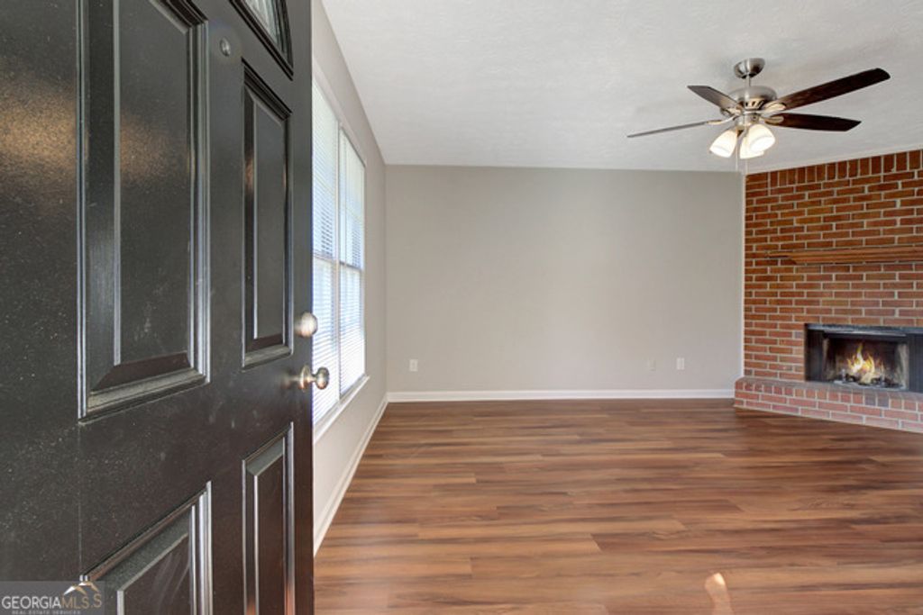 Photo of 105 Belle Drive, Fayetteville, GA 30214 (MLS # 10669279)