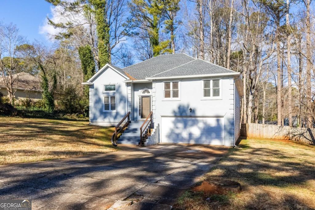 Photo of 1317 Raleigh Way, Lawrenceville, GA 30043 (MLS # 10680133)