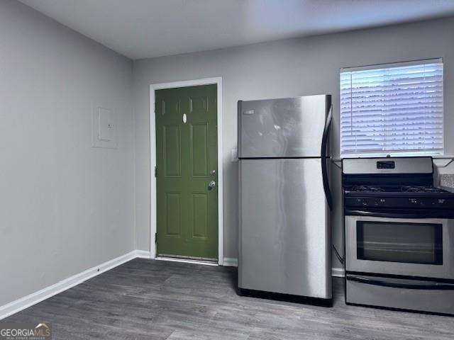 9 Clay ST 2