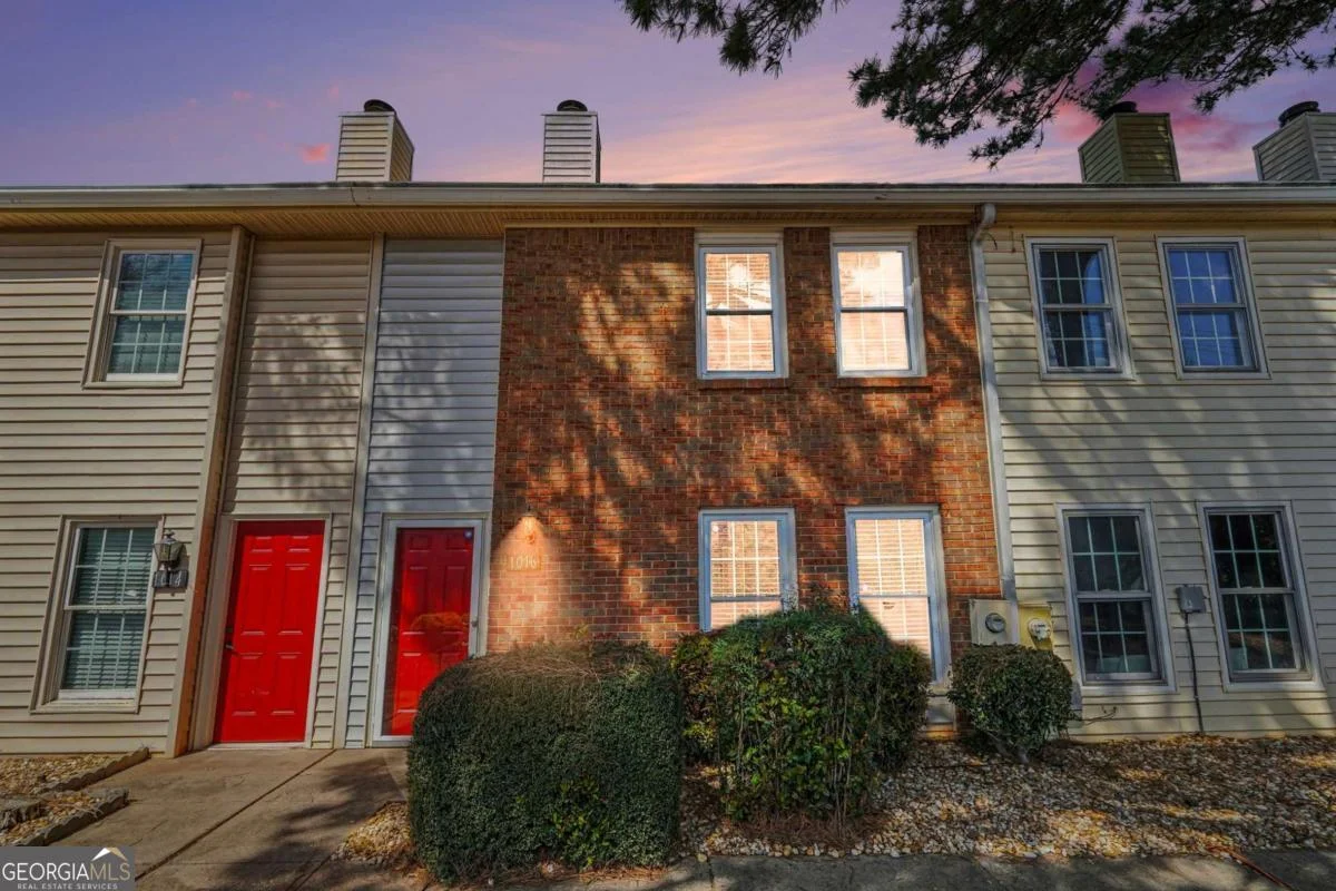 1016 Old Holcomb Bridge Road