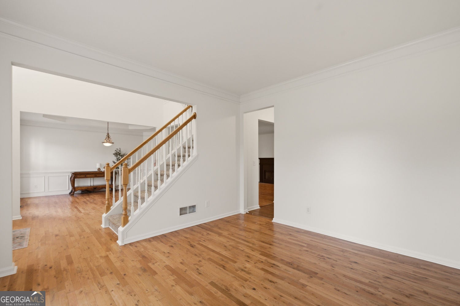 3211 Seneca Farm LN