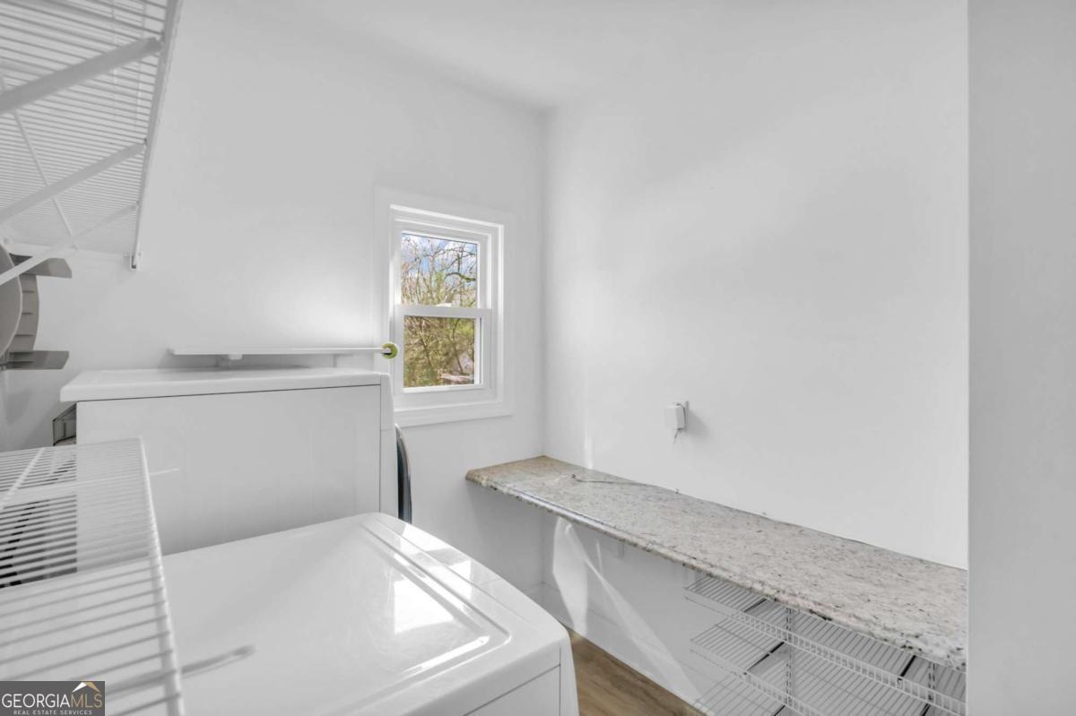 PARKSIDE AT ARBOR VILLAGE - Residential Lease