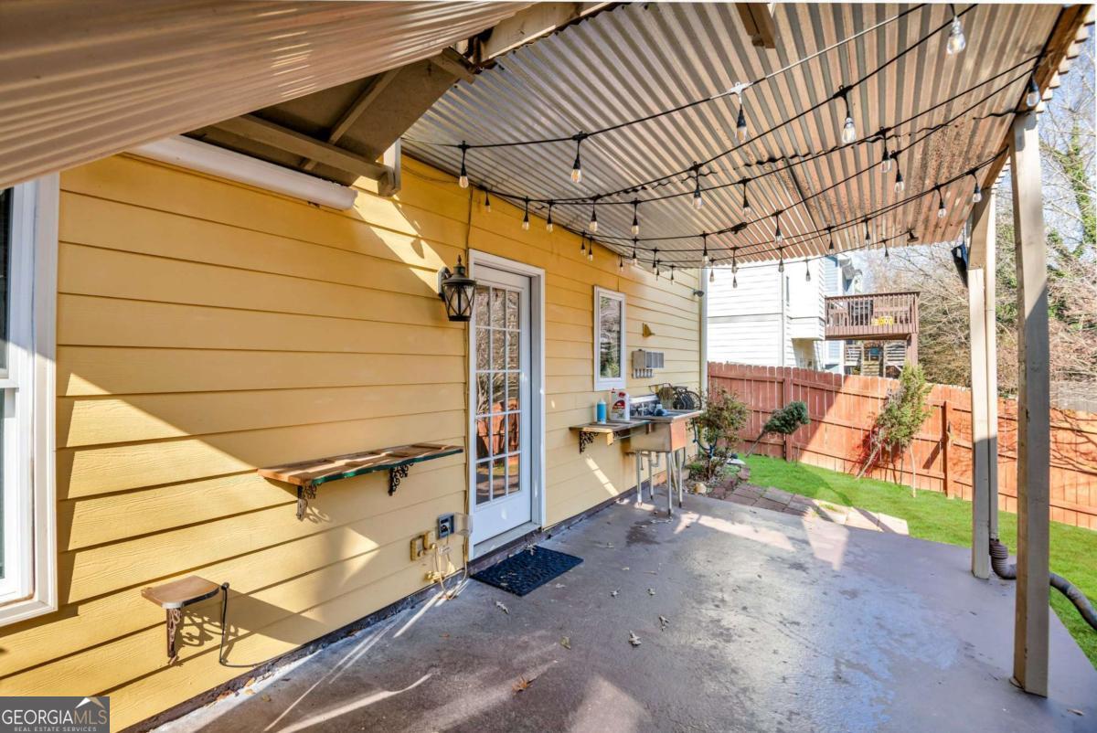 PARKSIDE AT ARBOR VILLAGE - Residential Lease