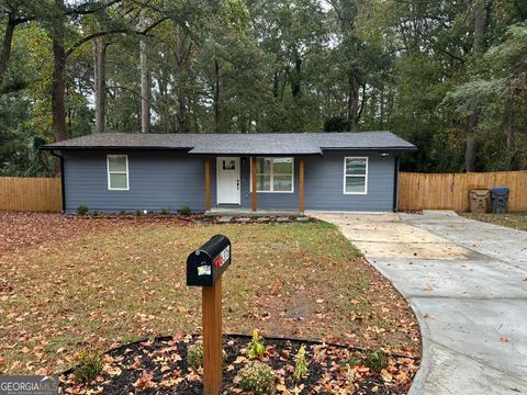 Photo of 6376 Hollywood Drive, Forest Park, GA 30297 (MLS # 10628031)