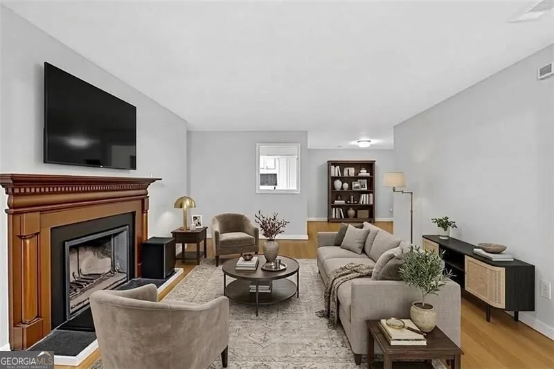 1004 Vicksburg Place, Atlanta, GA, 30350