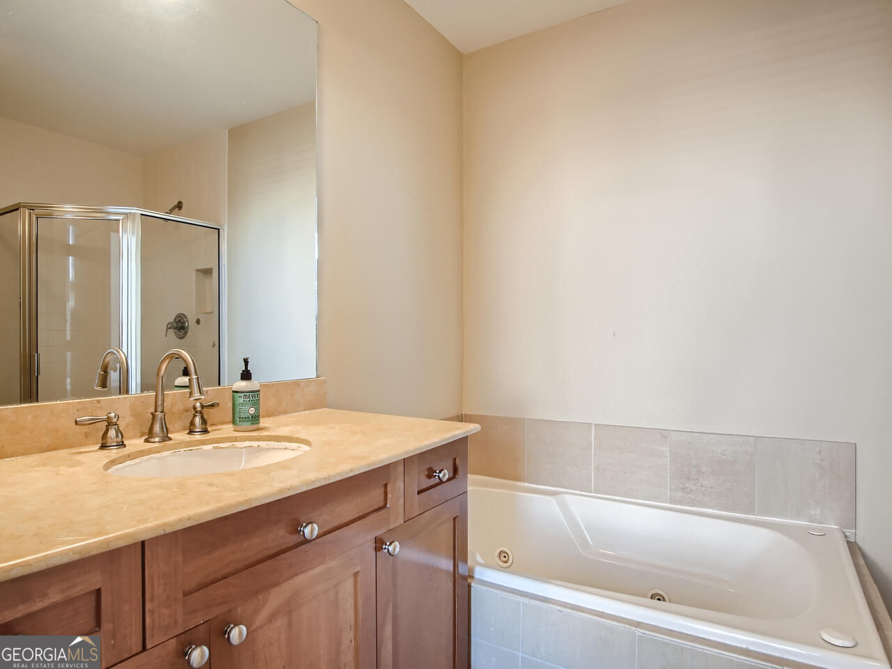 The Healey Building - Residential Lease