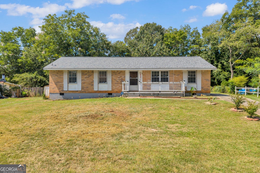 Photo of 8229 Kendrick Road, Jonesboro, GA 30238 (MLS # 10841417)