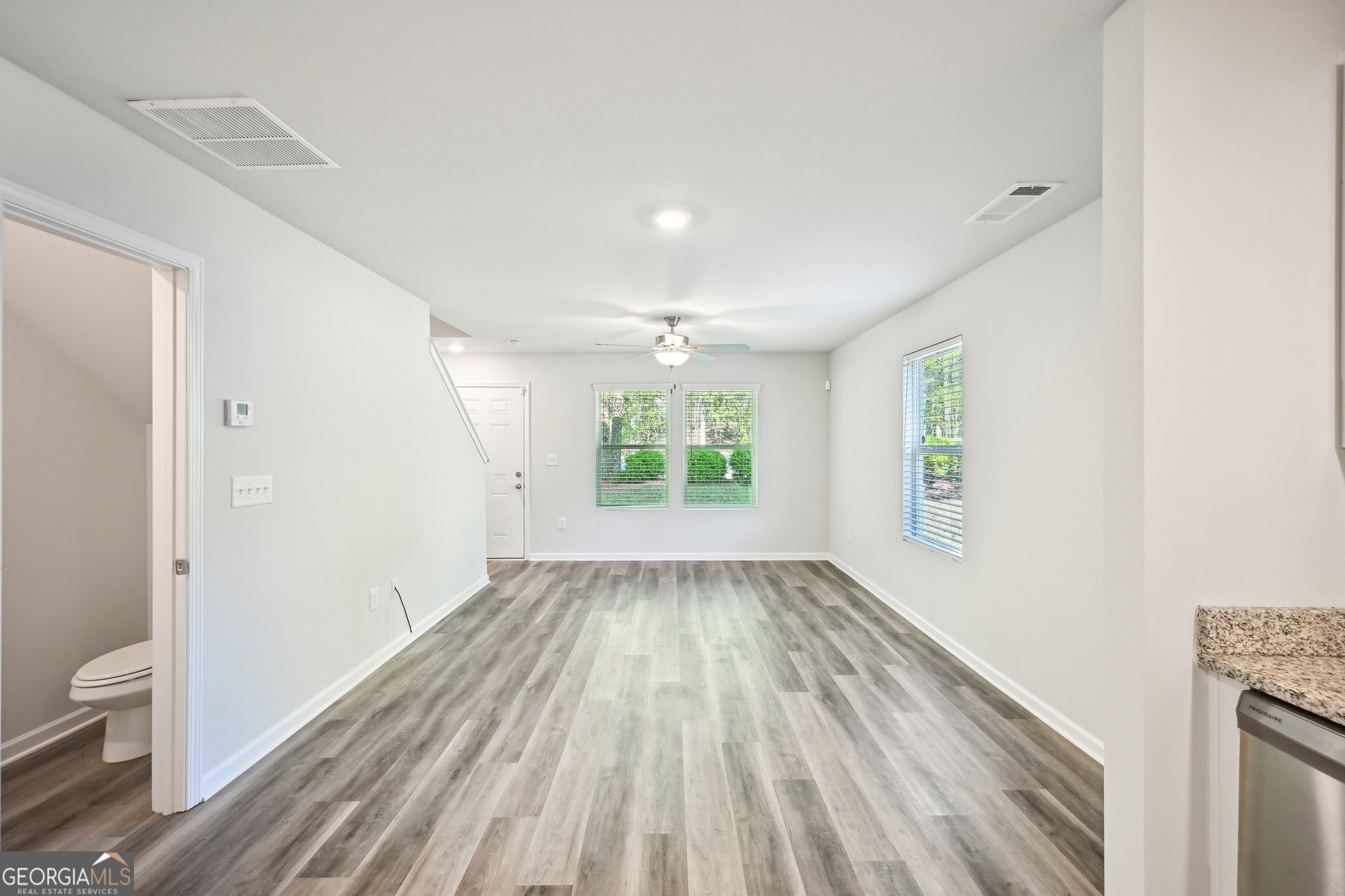 4437 Ben Hill RD