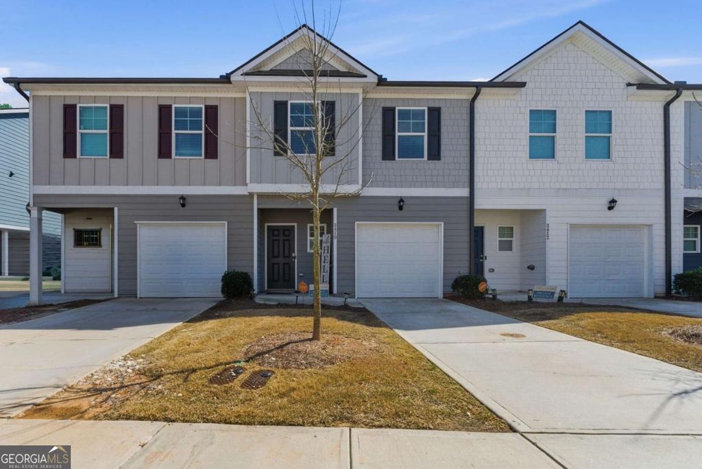 Photo of 3410 Highbury Way, Lithonia, GA 30038 (MLS # 10709987)