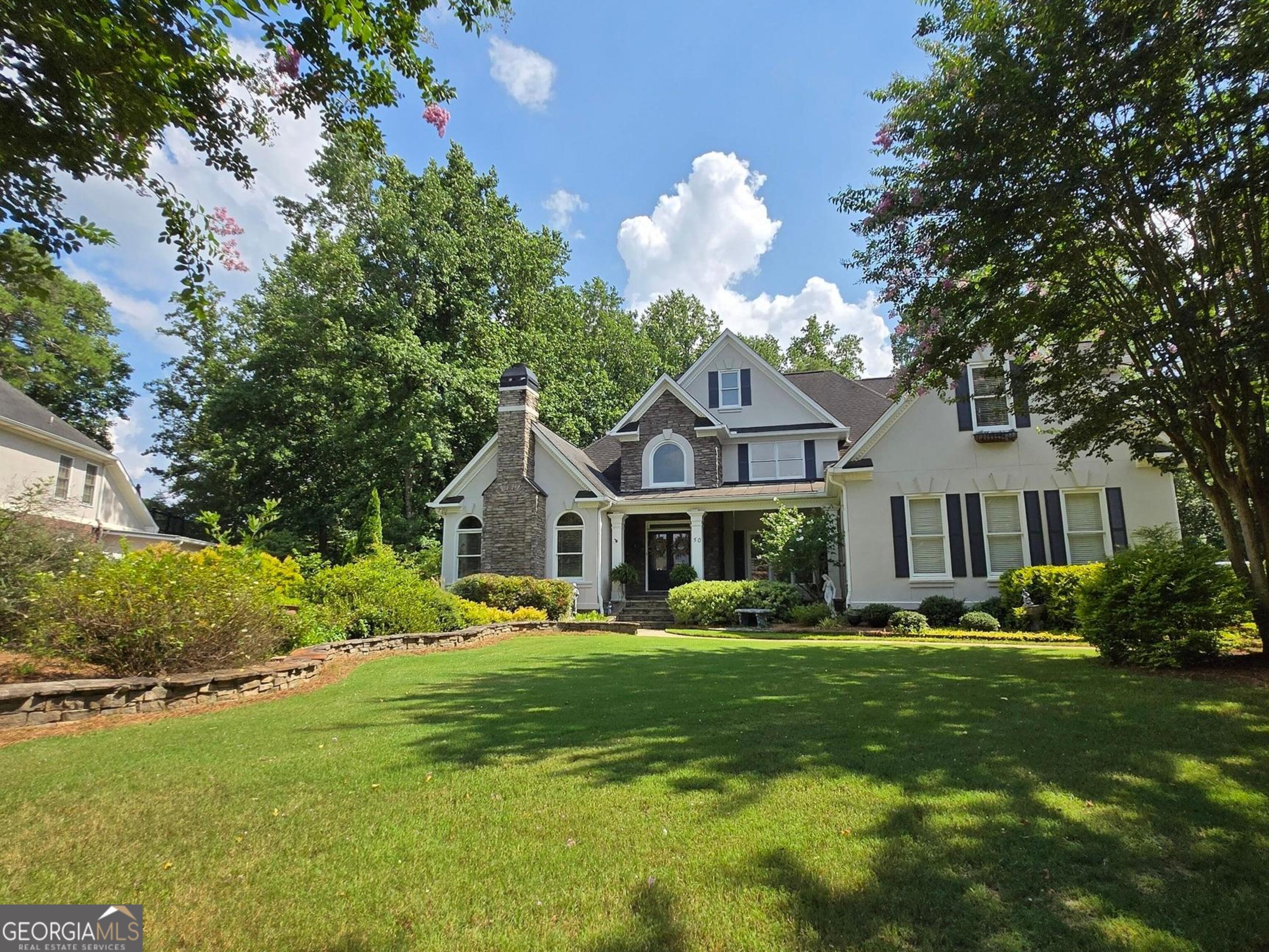 50 Inverness WAY