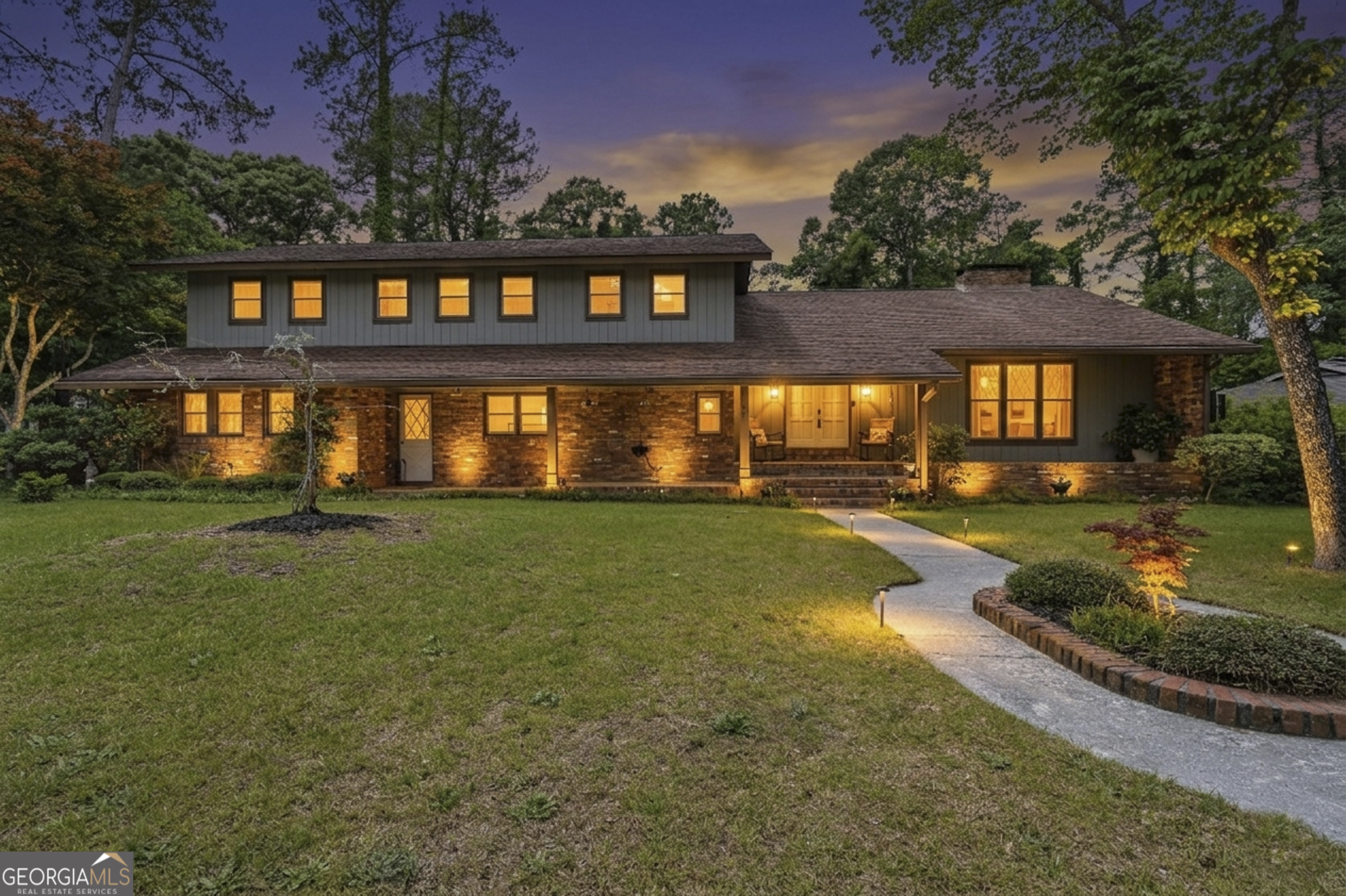 105 Fox Glen DR