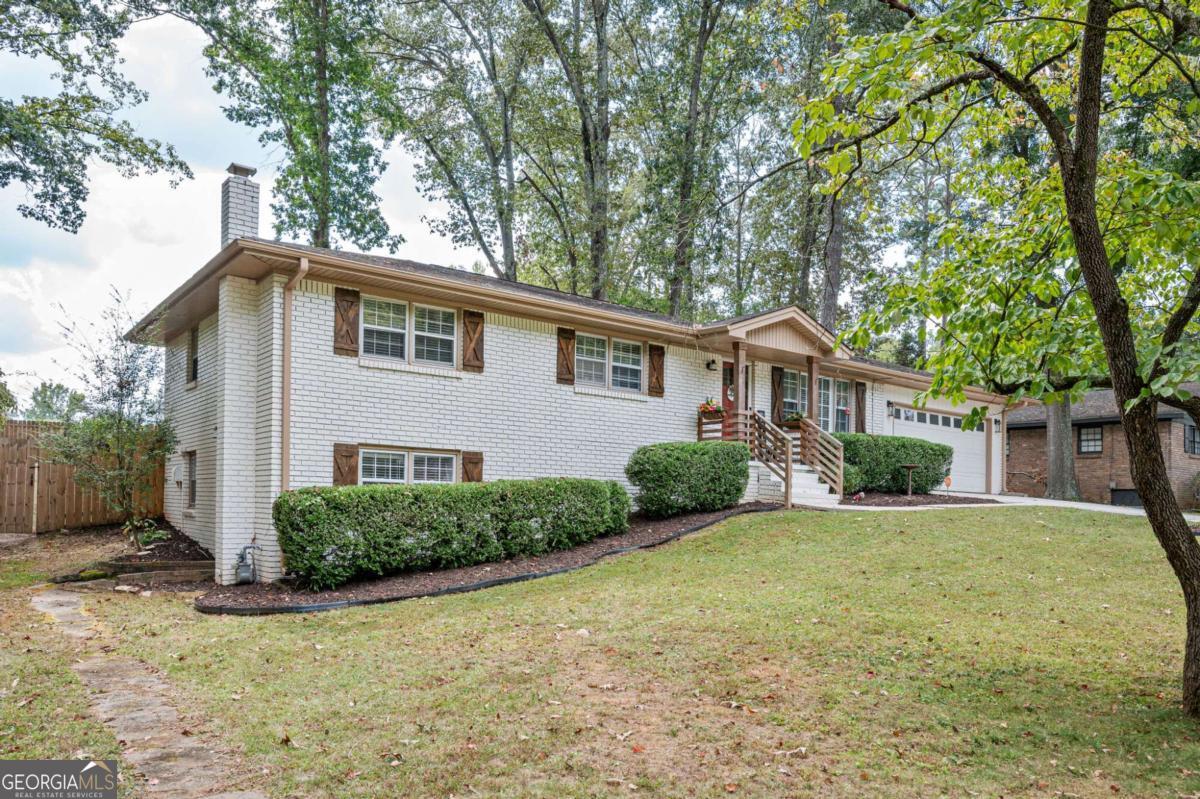 260 Diane DR SE