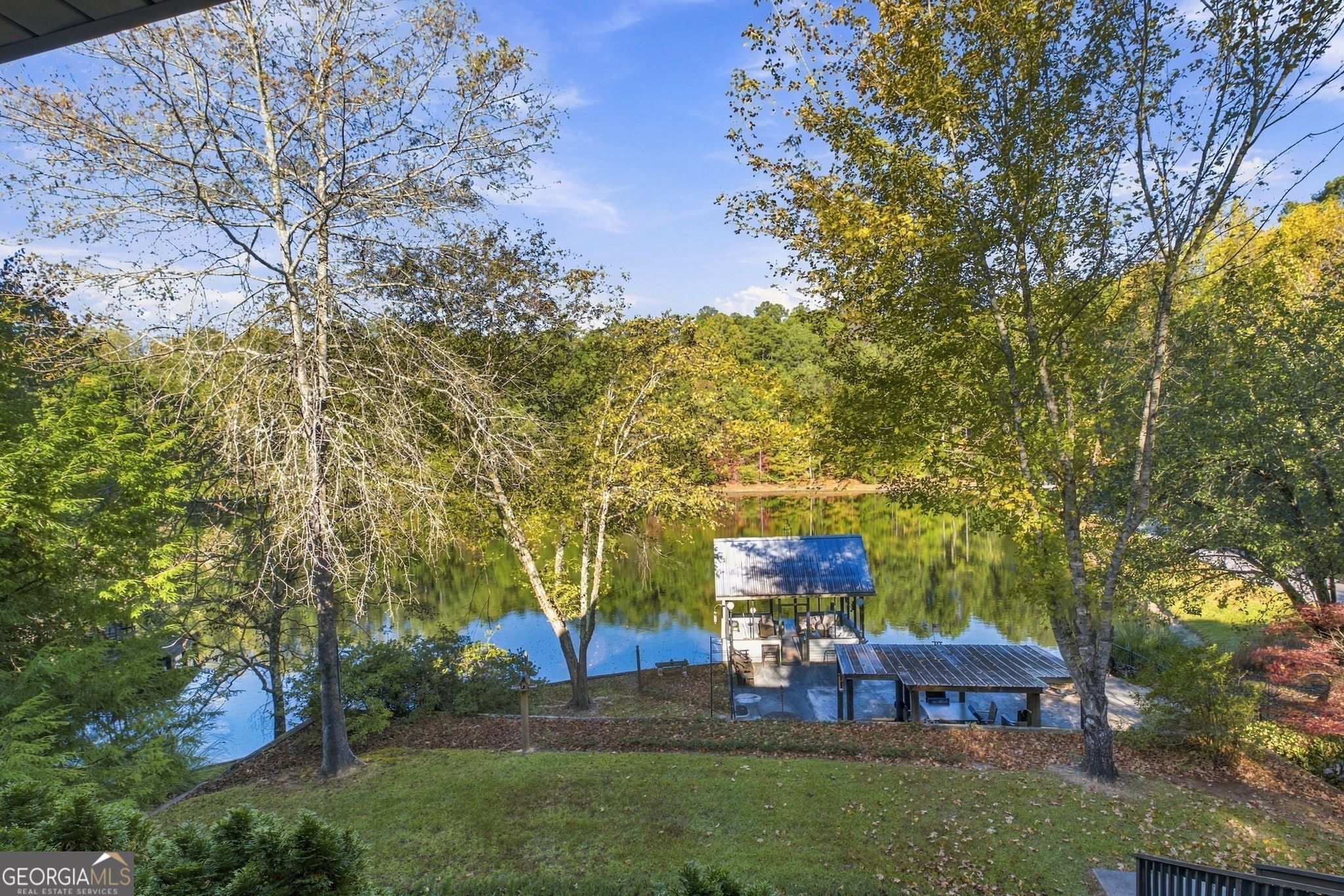 677 M Sanders RD