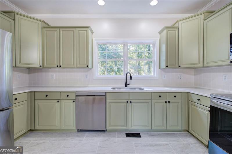 Highland Pointe - Residential