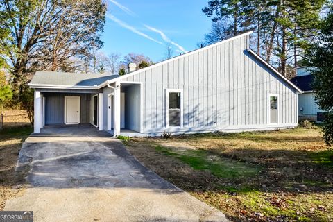 Photo of 5720 Twain Drive, Ellenwood, GA 30294 (MLS # 10590899)
